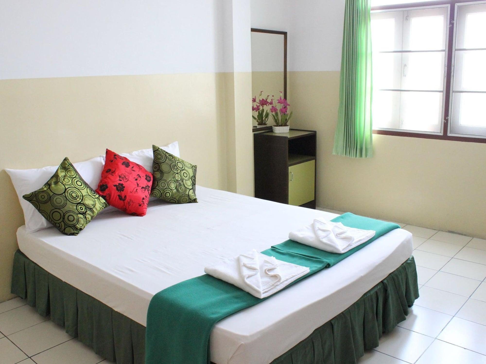 Seabreeze Mansion Hotel Phuket ภายนอก รูปภาพ